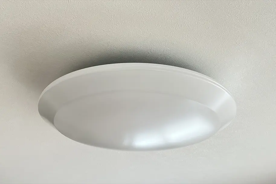 球切れした電球の写真