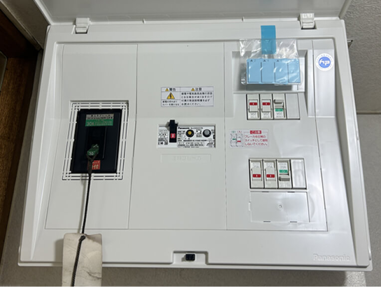 分電盤を交換する